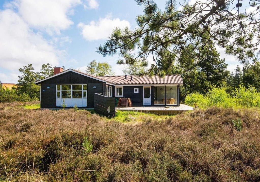 Kongsmark House | 6 person holiday home in R m