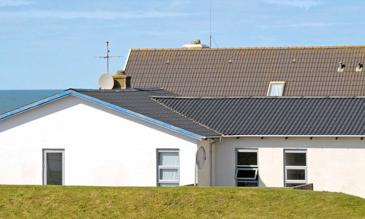 Trans House | 6 person holiday home in Lemvig