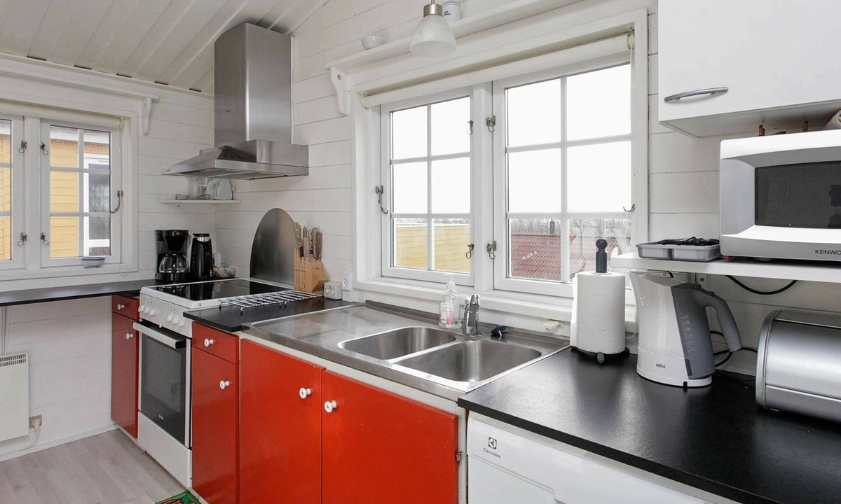 Remmer Strand House | 6 person holiday home in Struer