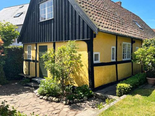 Svaneke House | 6 person holiday home in Svaneke
