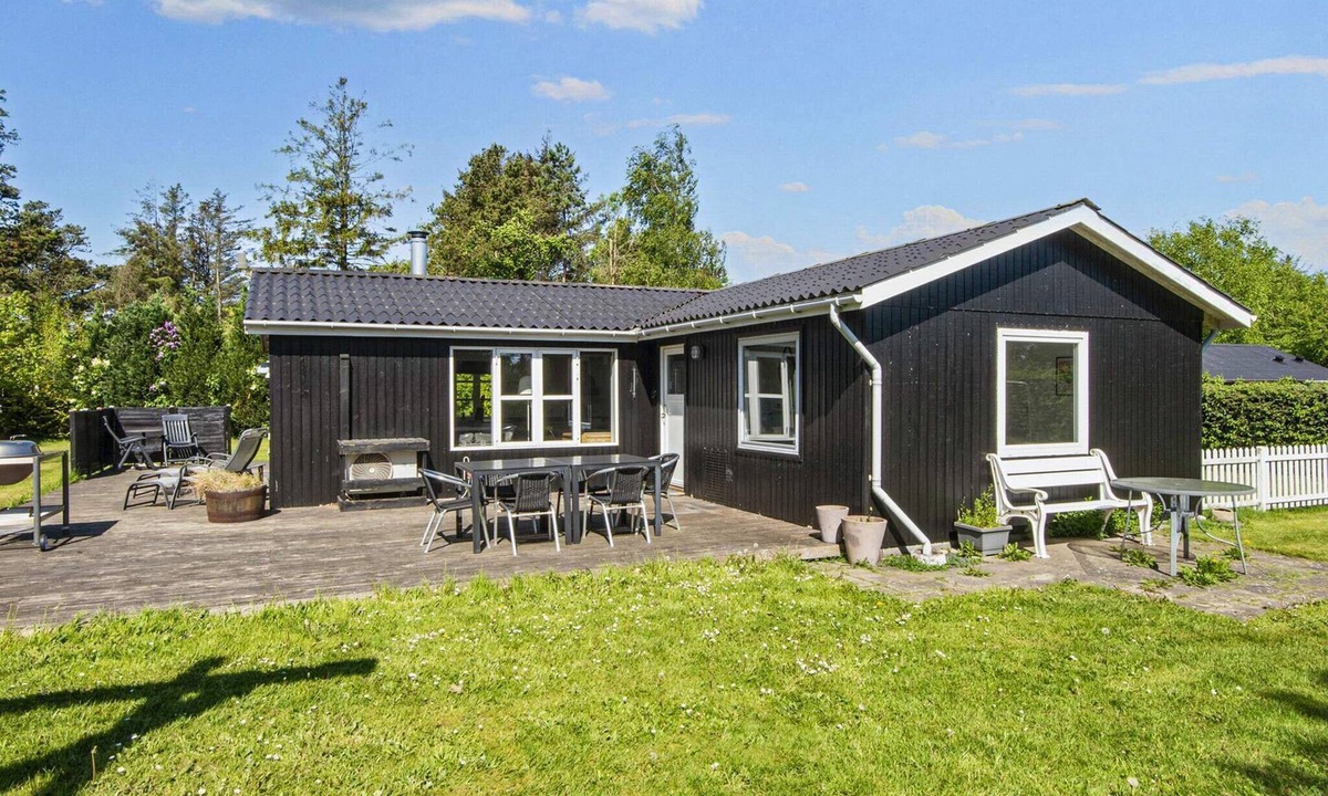 Skaven Strand House | 6 person holiday home in Tarm-By Traum
