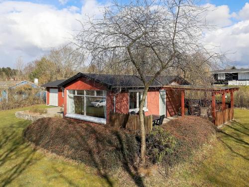 Hvalpsund House | 6 person holiday home in Farsø-By Traum