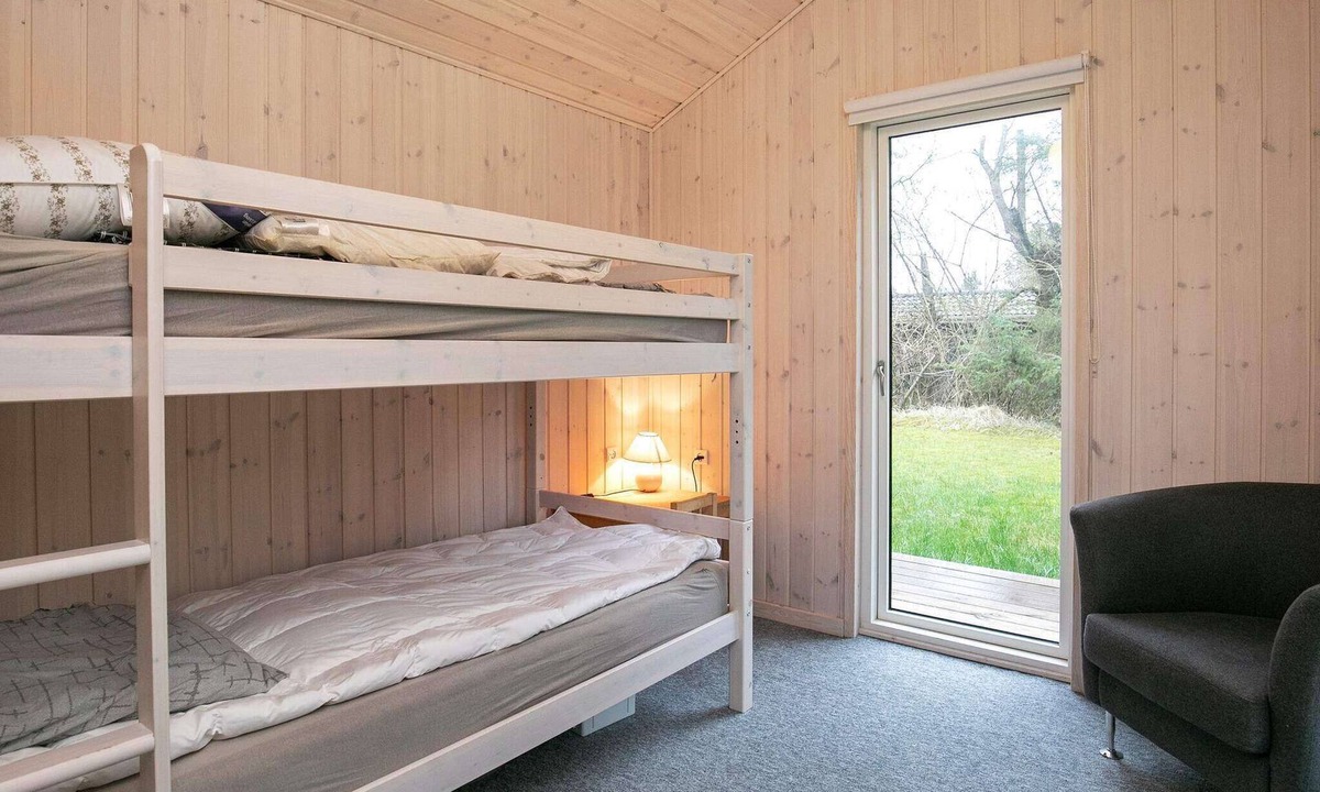 Hou House | 6 person holiday home in Hals
