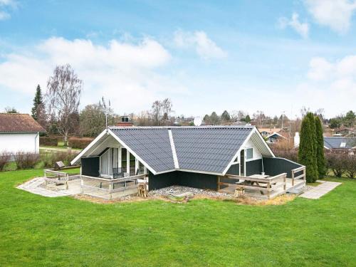 Hejlsminde Strand House | 6 person holiday home in Hejls