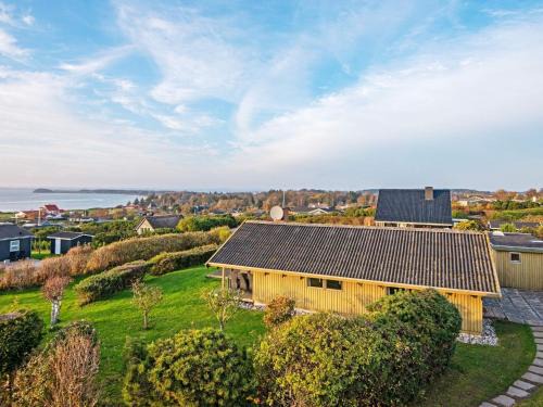 Skødshoved Strand House | 6 person holiday home in Knebel-By Traum