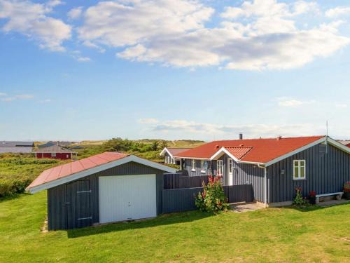 Nr. Lyngby House | 6 person holiday home in Løkken