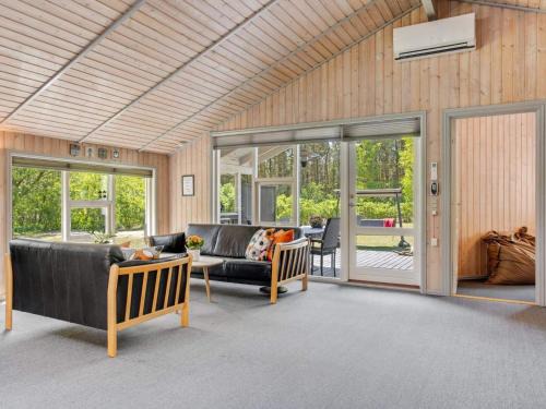 Nordost House | 6 person holiday home in Sæby