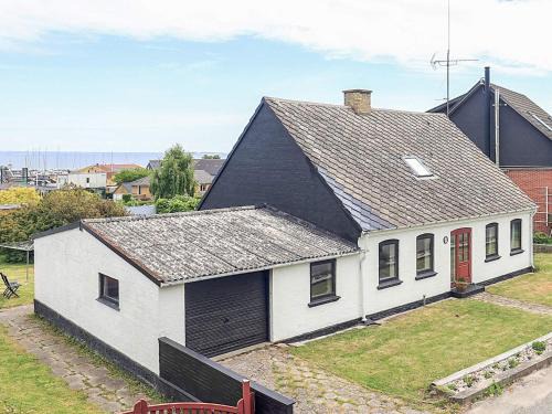 Soby House | 6 person holiday home in Søby Ærø