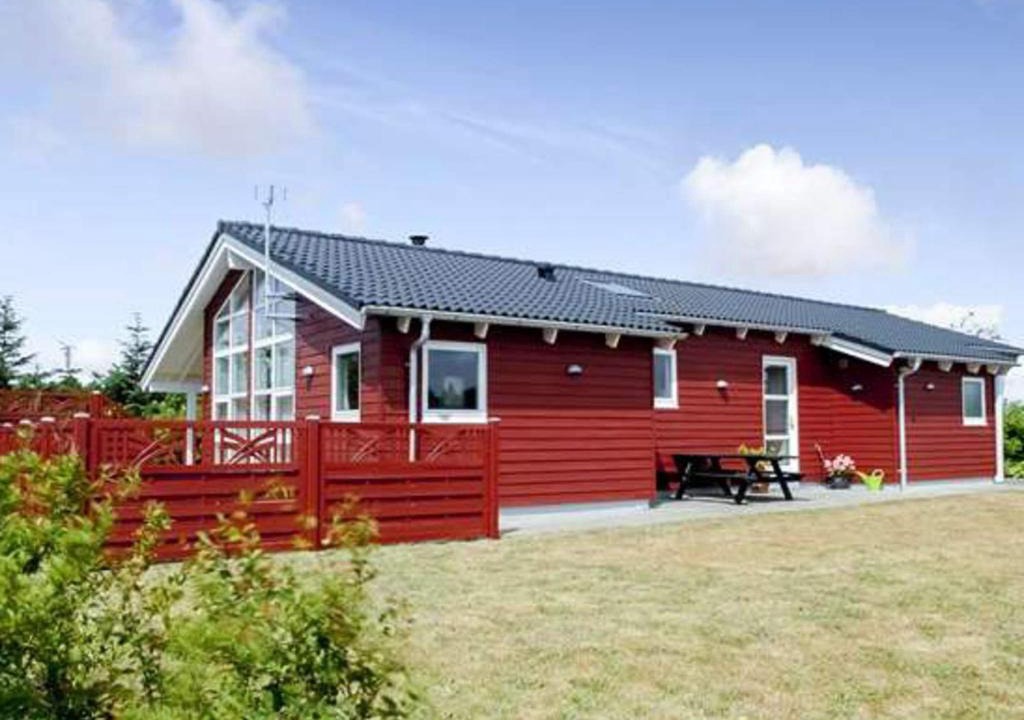 Skaven Strand House | 6 person holiday home in Tarm