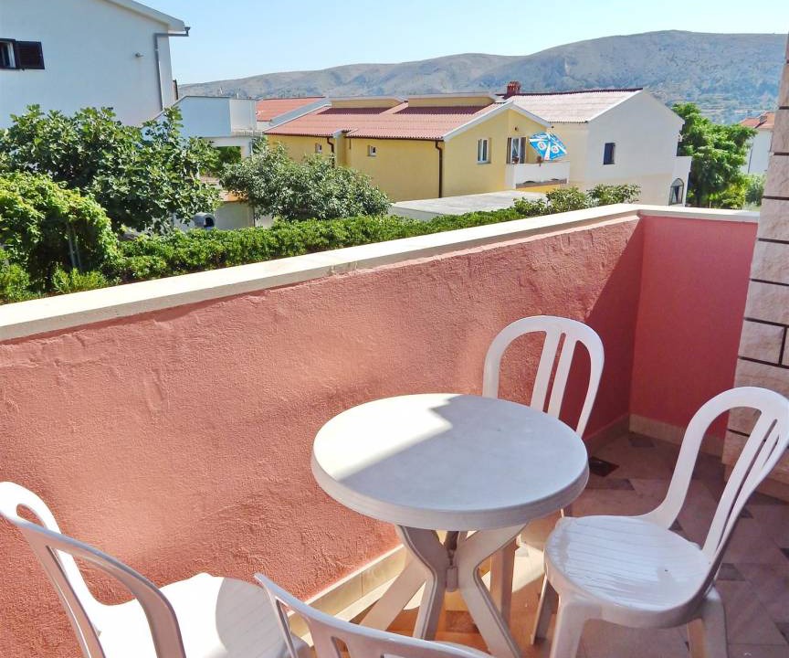 Pag Apartment | 60 m² Apartment ∙ 2 bedrooms ∙ 4 guests