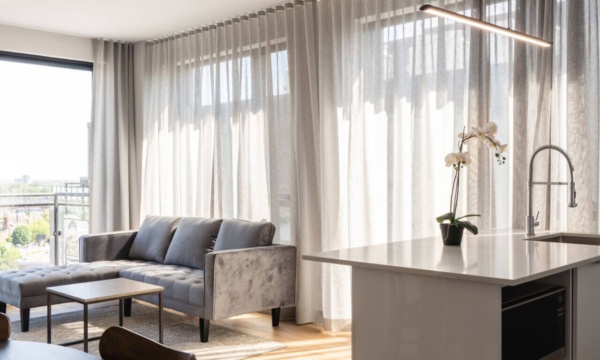 Griffintown Apartment | 604 - 1222 Des Bassins