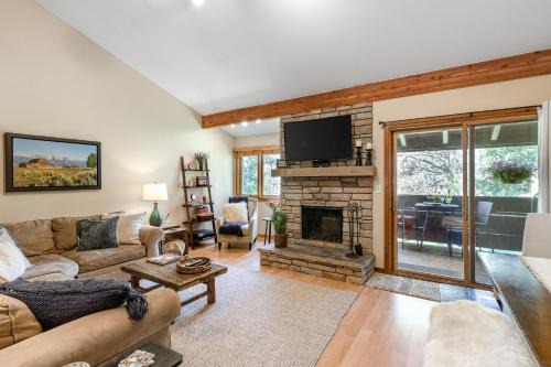 Moose Wilson Road Apartment | 622 Tamarack