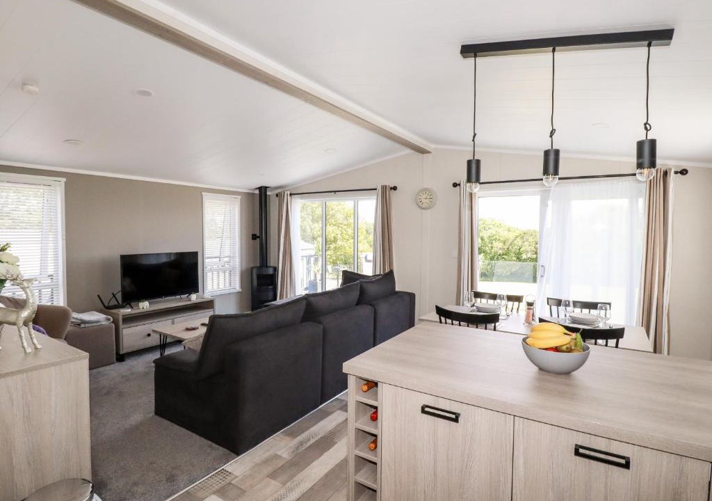 Hewas Water House | 63 The Maples