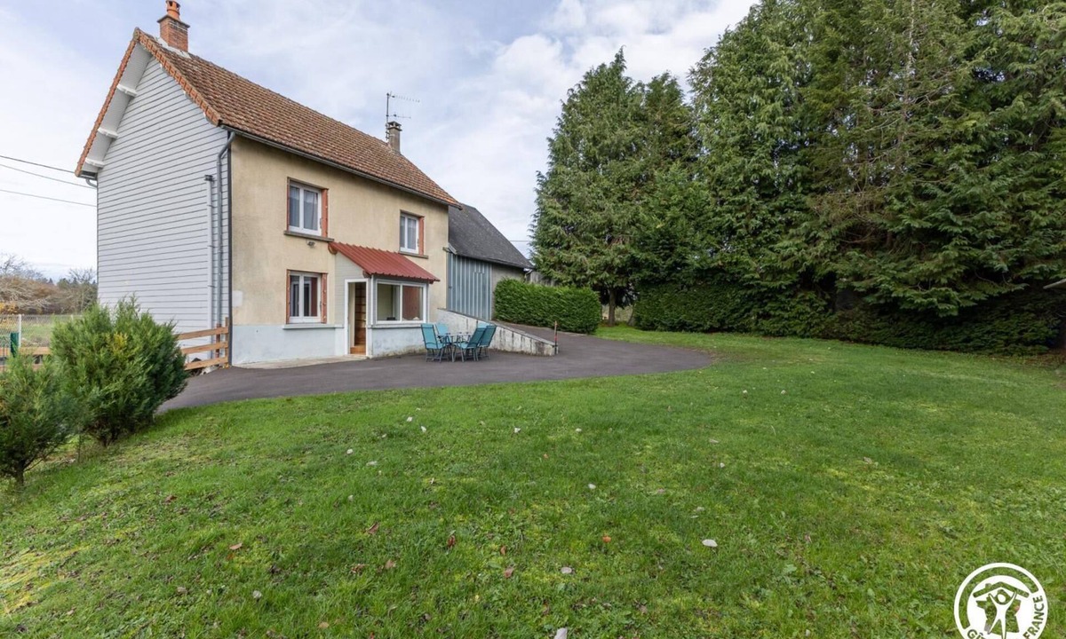 Verneugheol House | 63g63759 - Verneugheol