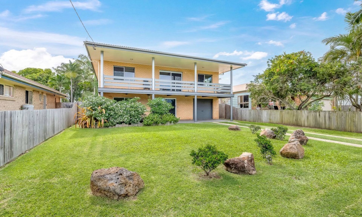 Elliott Heads House | 64 Bathurst Street Pet friendly