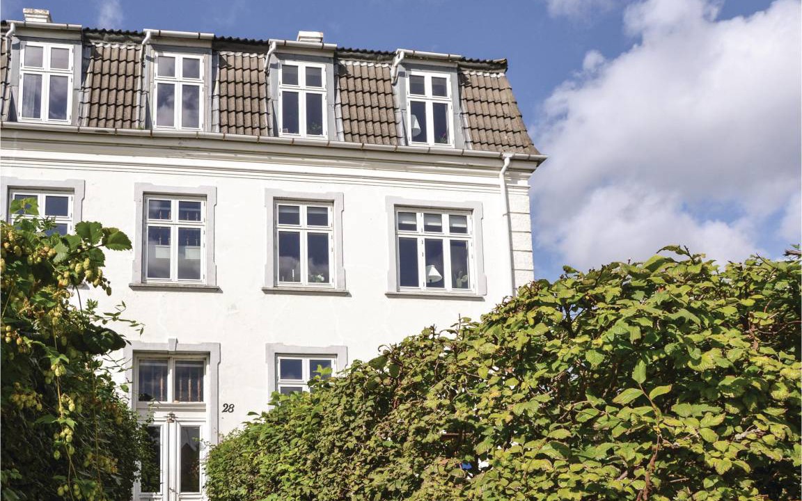 Charlottenlund Apartment | 64 m² Apartment ∙ 1 bedroom ∙ 2 guests