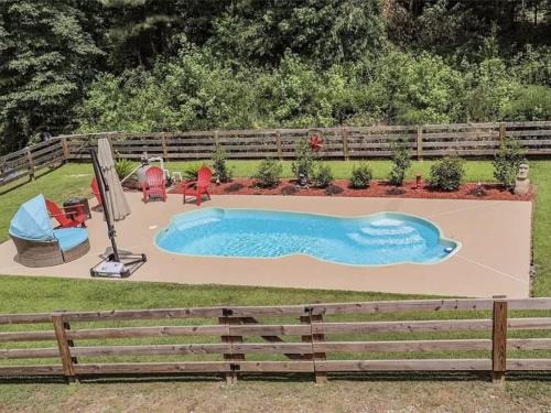 Wetumpka House | 645 5 Bedrooms Game Room Pool