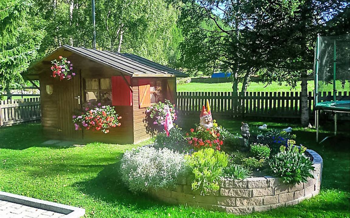 Saas Grund Ski Chalet | 65 m² Chalet ∙ 2 bedrooms ∙ 4 guests