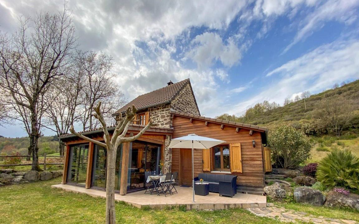 Connac House | 65 m² House ∙ 2 bedrooms ∙ 4 guests