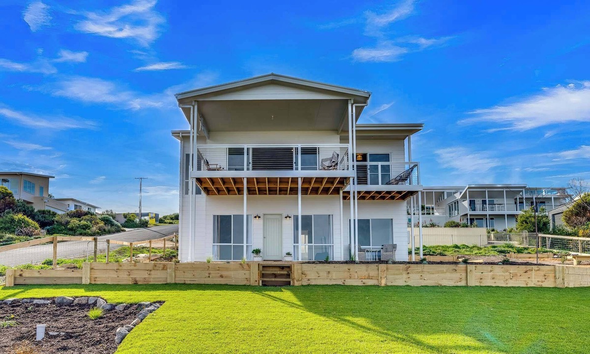 Goolwa Beach House | 66 Neighbour Ave Goolwa