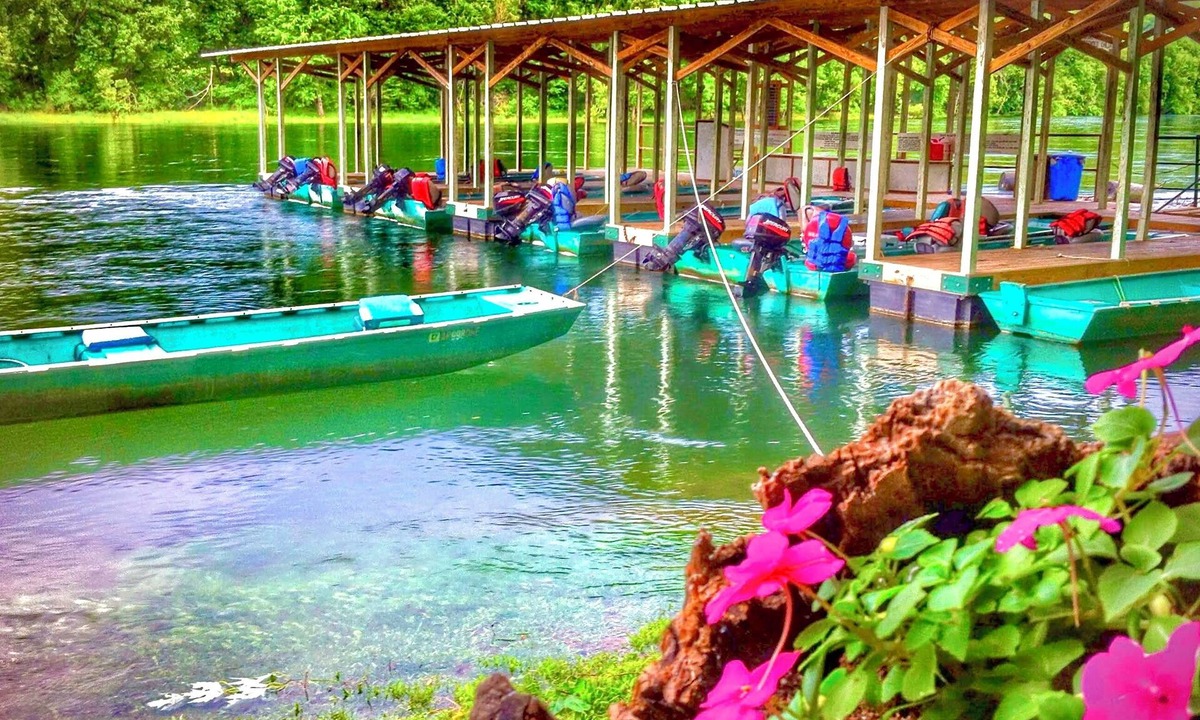 Cotter RV Rental | 669 Rainbow Landing Dr