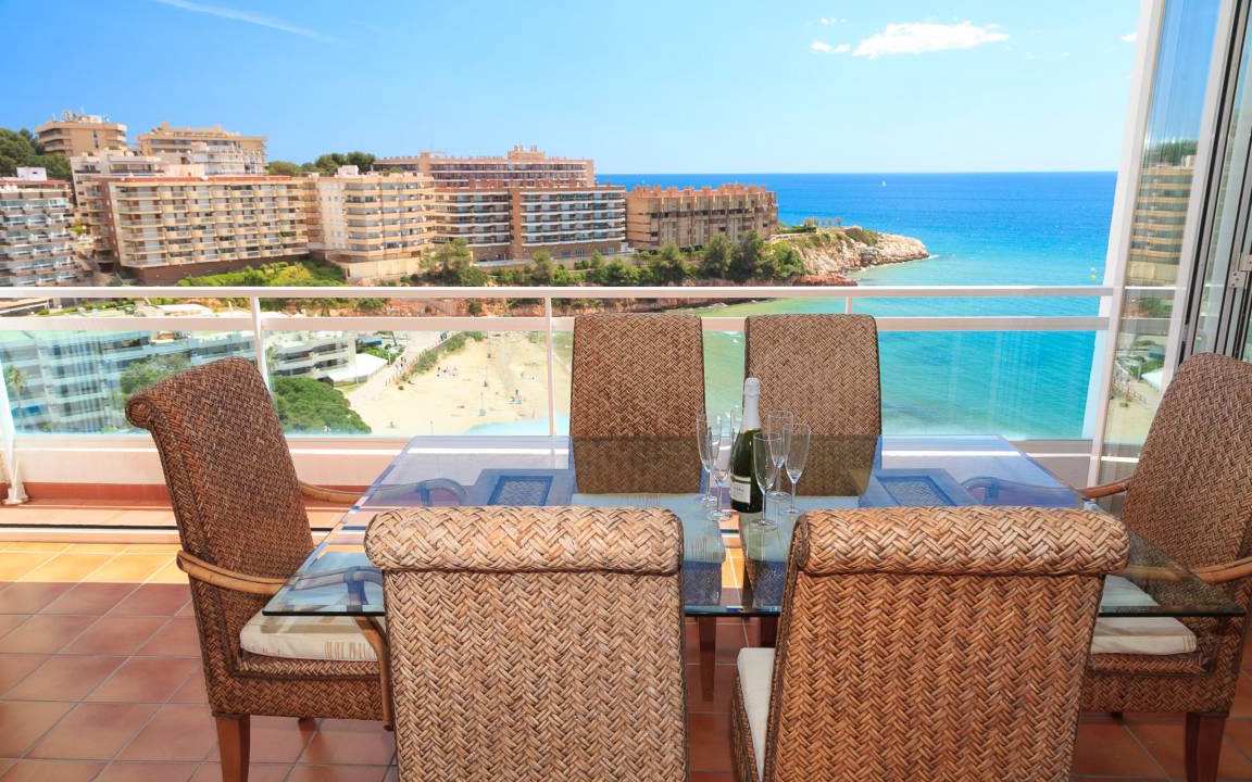 Salou City Centre Apartment | 69 m² Apartment ∙ 3 bedrooms ∙ 5 guests