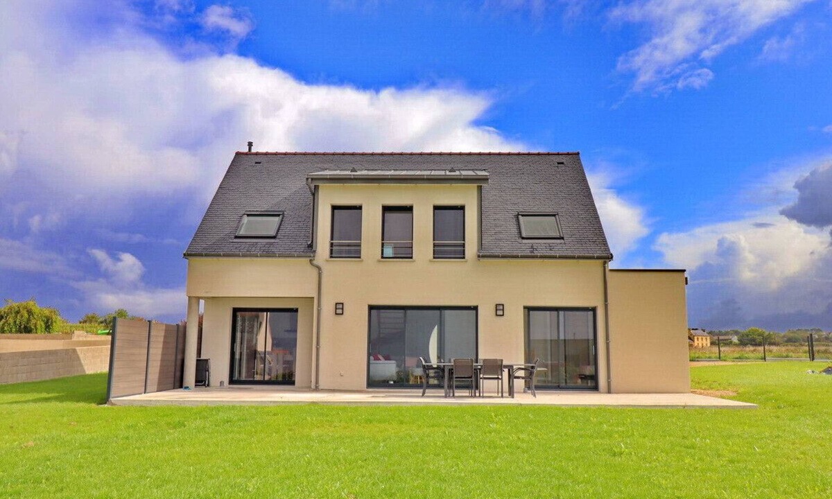 Plouhinec Ski Chalet | 695-Villa adapted for reduced mobility, near beaches