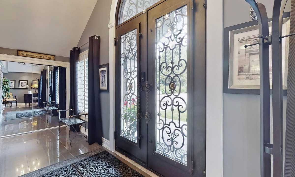 Henry Farm House | 6b4.5b Sheppard Elegant house5min to Fairview mall
