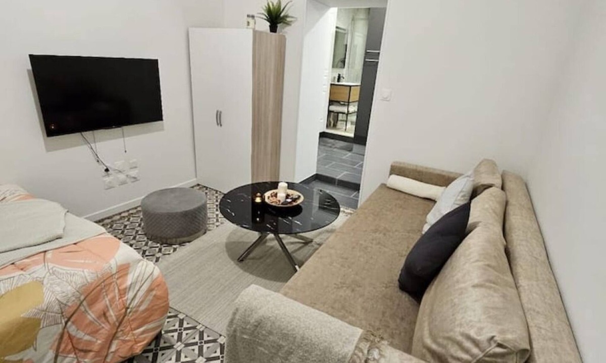 Reims Apartment | 7-Apartment for 4 People - Reims