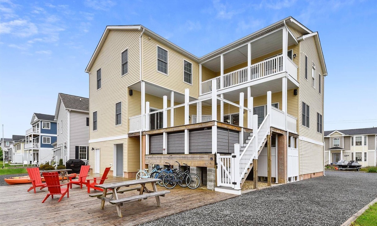 South Bethany Harbor House | 7 Bedroom Bayside Home in Bethany Beach: Elevator, Pool, Short Walk to Beach!