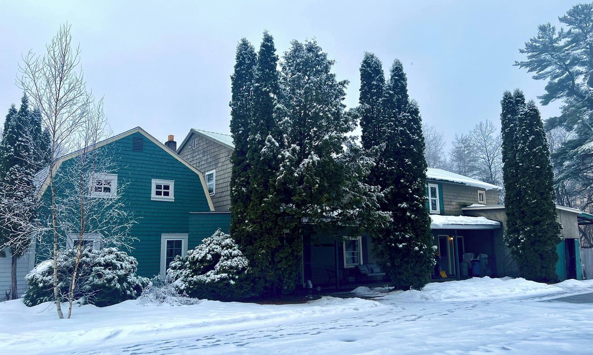 Waterbury Center House | 7 Bedroom House Near Stowe, Vermont
