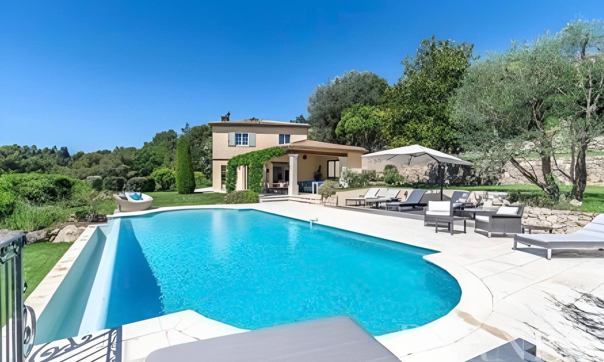 Mougins Villa | 7 bedroom villa / pool / Mougins