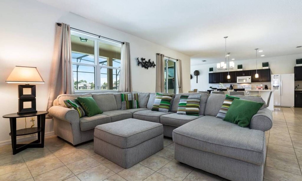 Crystal Cove House | 7 Bedrooms/4.5 Bathorroms/Crystal Cove (4731 BD)