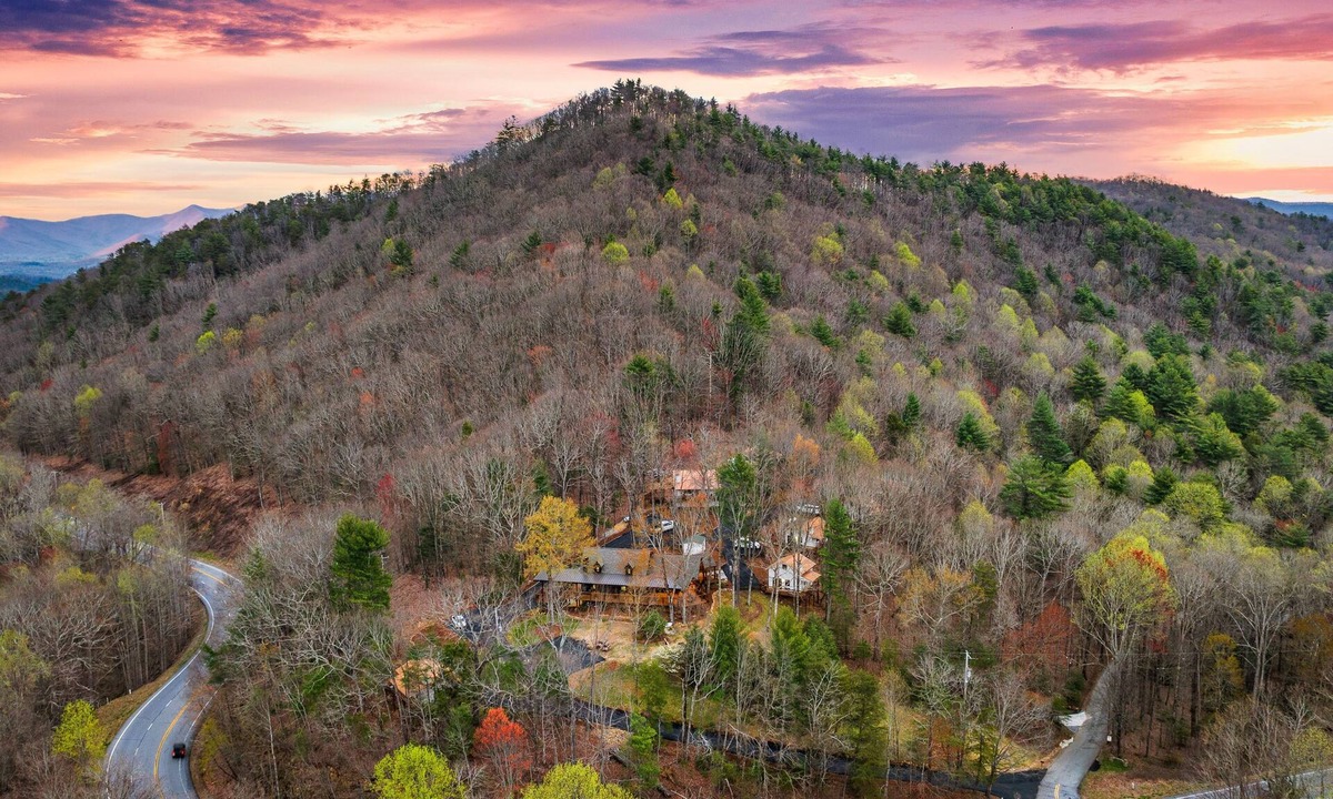 Blairsville Cottage | 7 Charming cottages with serene mountain views w/firepit