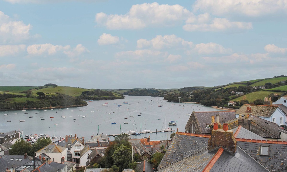 Salcombe Cottage | 7 GLENTHORNE HOUSE, family friendly in Salcombe