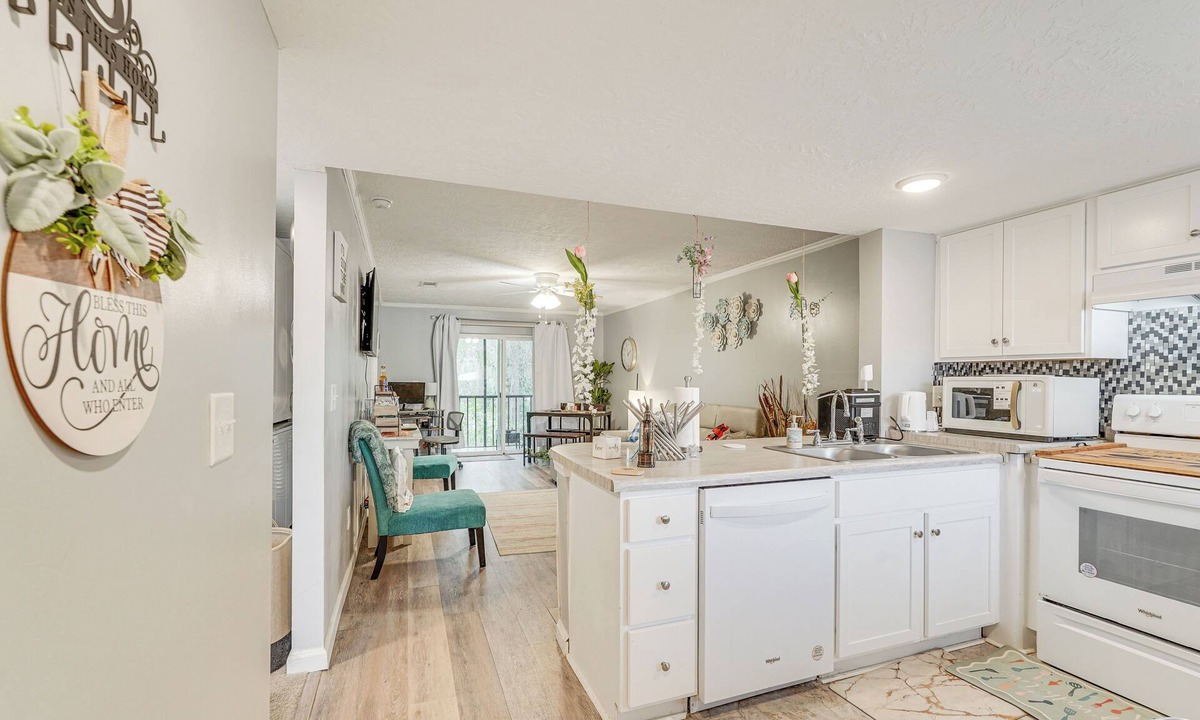 Augusta Apartment | 7 Mi to Downtown Fun! Spacious Augusta Condo