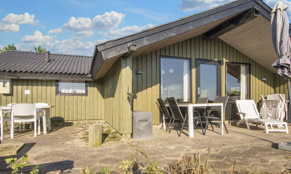 Lemvig House | 7 person holiday home in Lemvig-By Traum