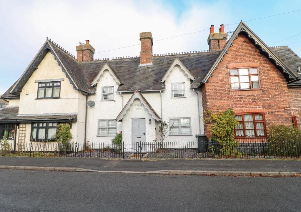 West Hallam House | 7 The Village