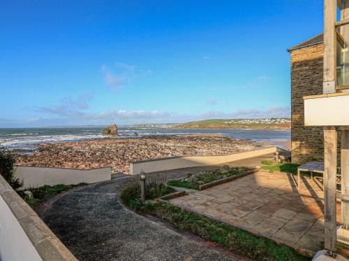 Burgh Island House | 7 Thurlestone Rock