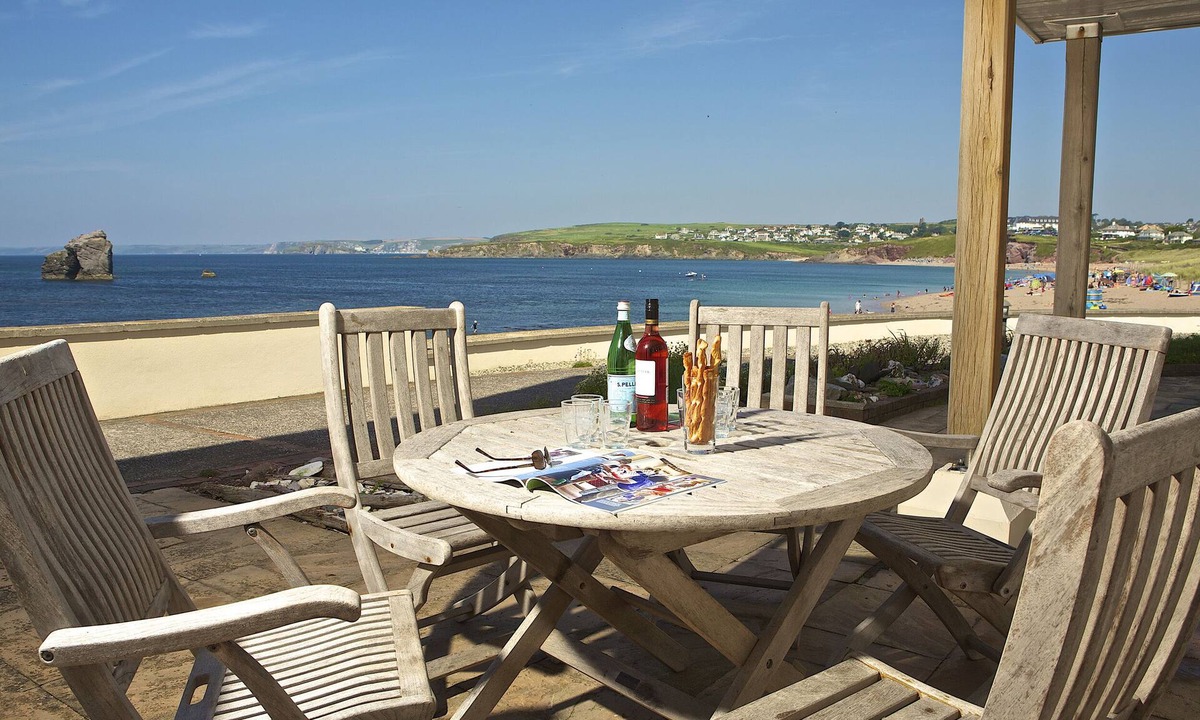 Burgh Island House | 7 Thurlestone Rock