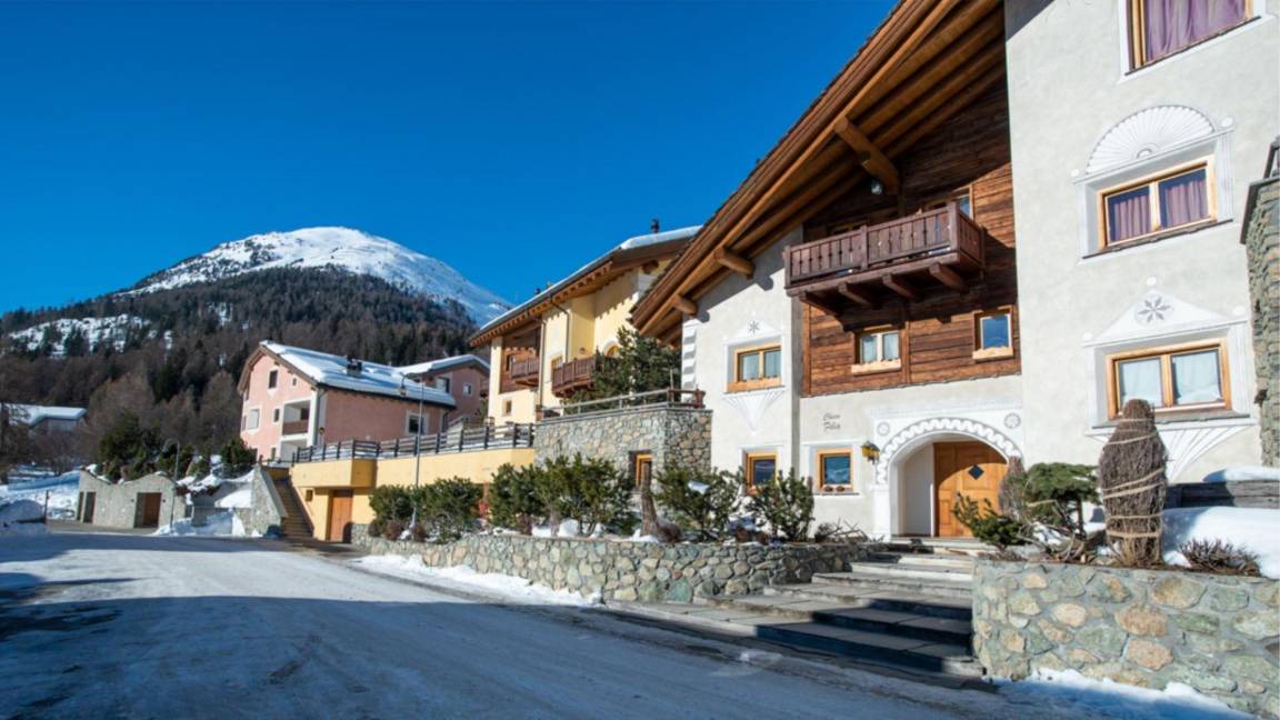 La Punt-Chamues-ch Apartment | 70 m² Apartment ∙ 2 bedrooms ∙ 4 guests
