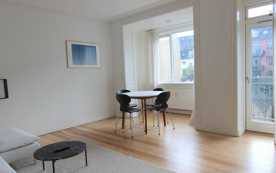 Frederiksberg C Apartment | 70 m² Apartment ∙ 1 bedroom ∙ 2 guests