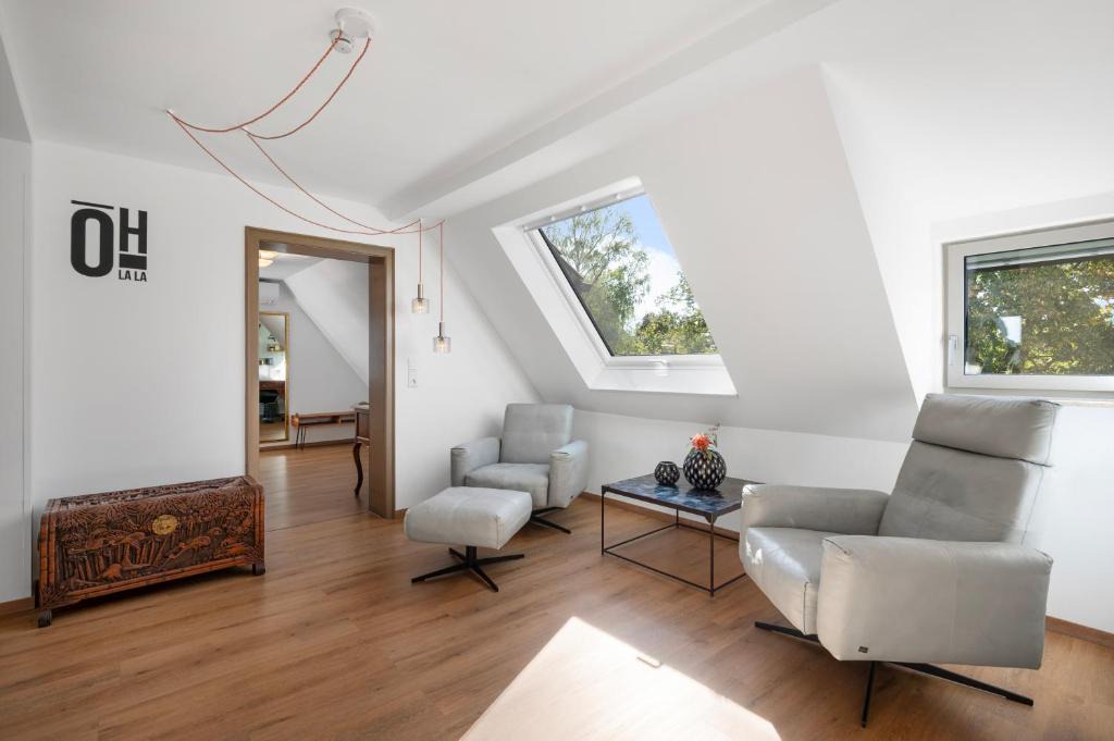 Schweinheim Apartment | 70 qm Design-Wohnung - 1,5 Bäder, Klimaanlage und Ausblick