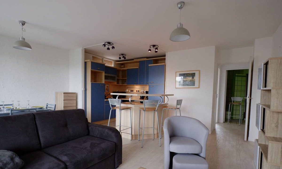 Vauban - Wazemmes Apartment | 70 sqm with balcony and parking