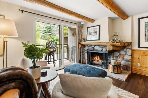 Aspen House | 700 Monarch 201
