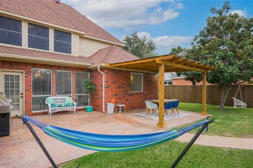 Sachse House | 7007 Londmeadow Drive Sachse, TX 75048