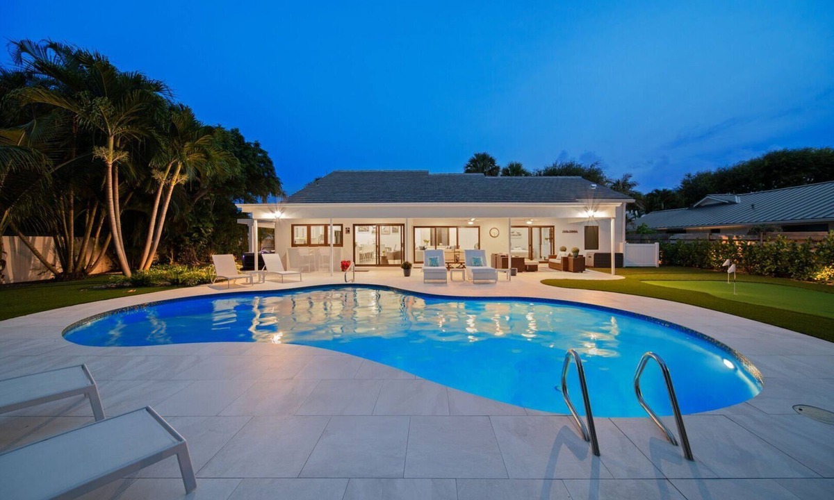 Lake Ida Shores House | 701 Managed By Brampton Park