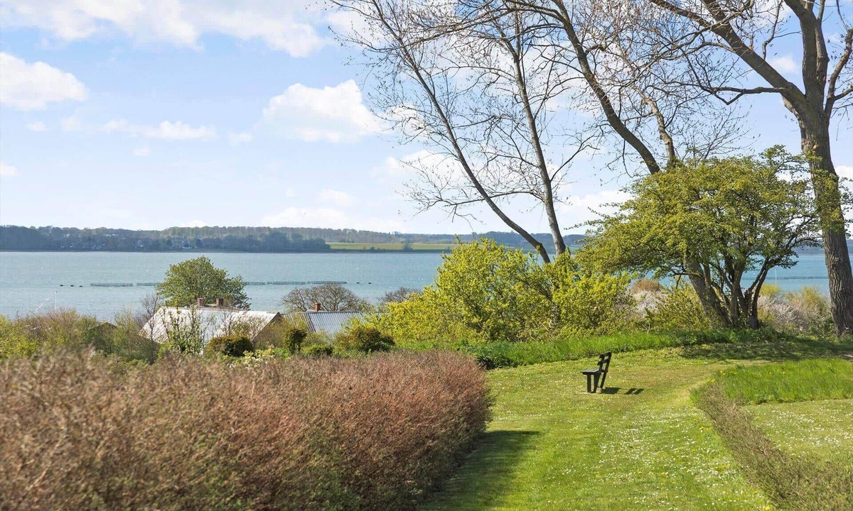 Bog By House | 7025 Bogø By - Sejlet 20