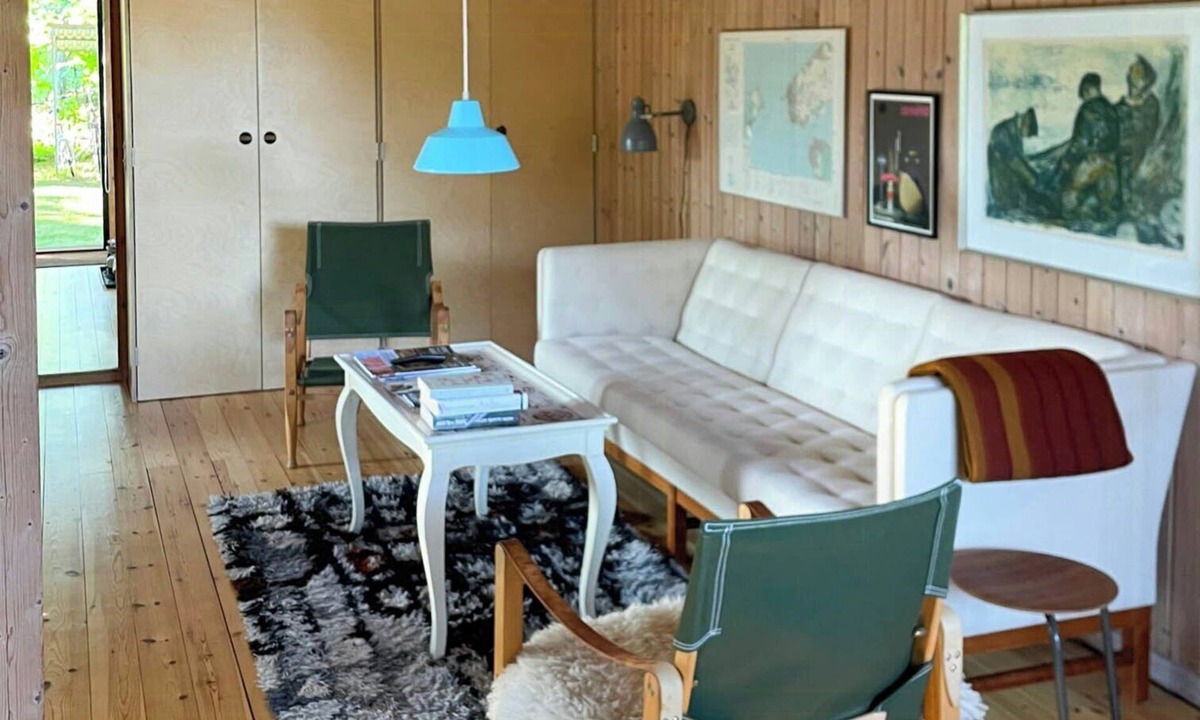 Hundested House | 70s feel and idyllic nature near Galgebjerg Strand