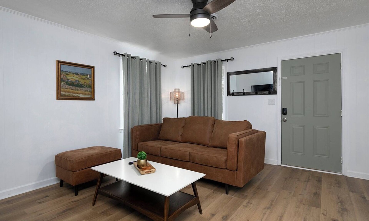 Cartersville House | 71 unit- B